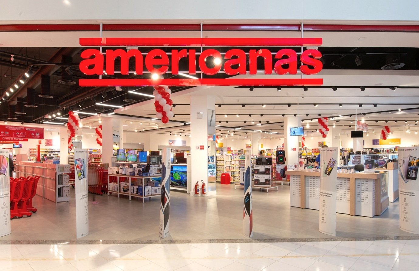 Americanas (AMER3): Itaú coloca ação sob revisão após empresa encontrar inconsistências de R$ 20 bi