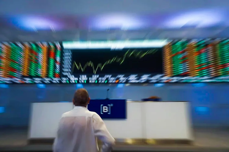 Painel de cotações da B3, bolsa brasileira (Cris Faga/NurPhoto/Getty Images)