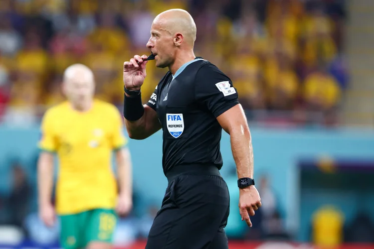 Szymon Marciniak referee during the World Cup match between Argentina v Australia , in Doha, Qatar, on December 3 , 2022.
(Photo by Foto Olimpik/NurPhoto via Getty Images)
NO USE POLAND (Olimpik/Getty Images)