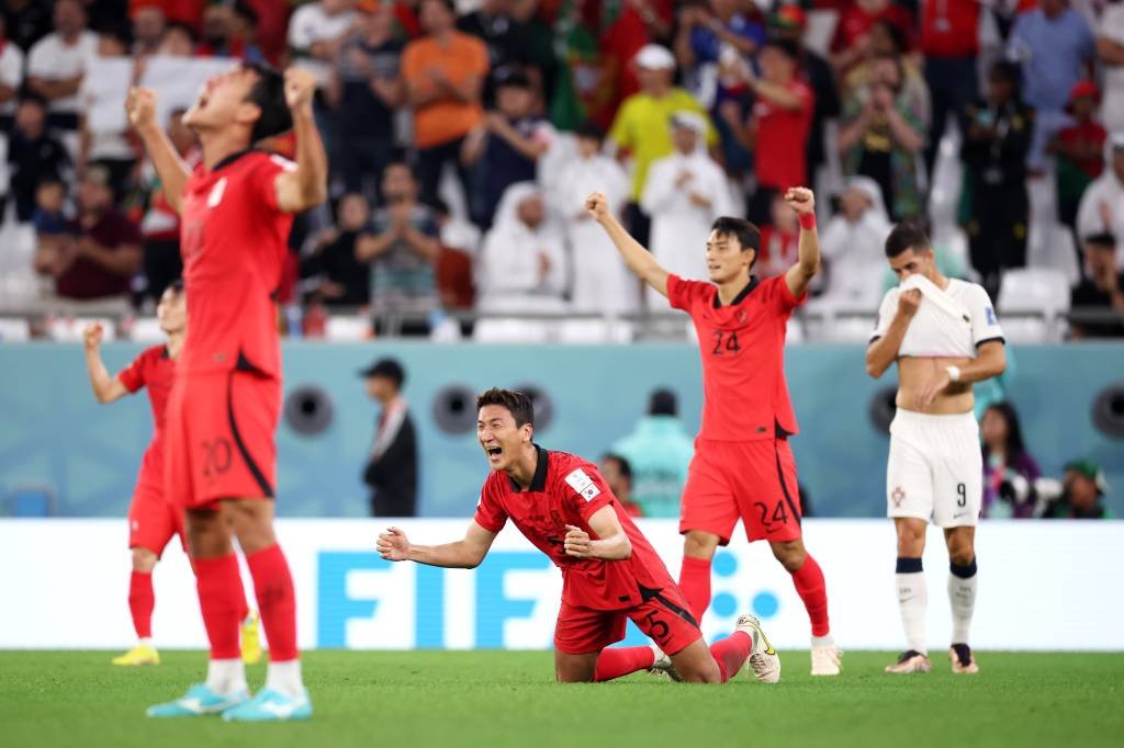 Coreia do Sul vence Portugal e tira Uruguai da Copa do Mundo; Portugal avança em primeiro