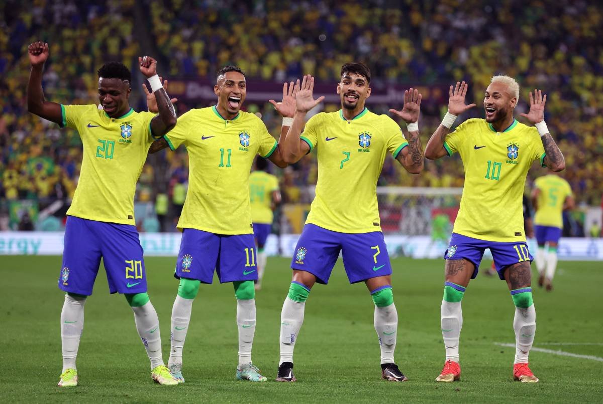 Brasil goleia Coreia do Sul e garante classificação para as quartas de final