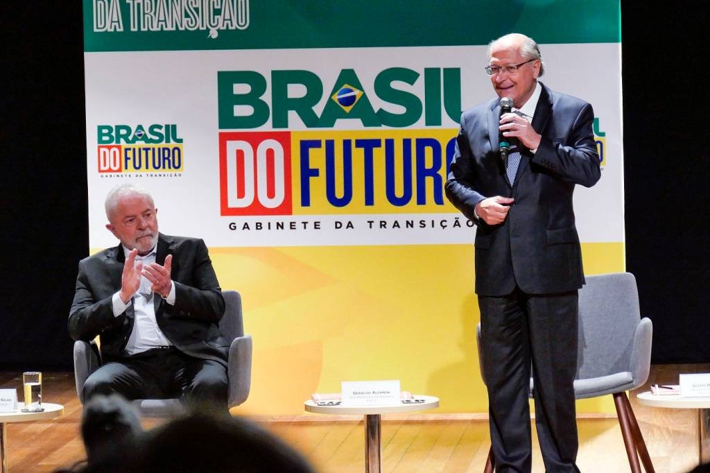 Governo Lula: o vice-presidente eleito sempre se define como um "copiloto" de Lula (Roque de Sá/Agência Senado/Flickr)