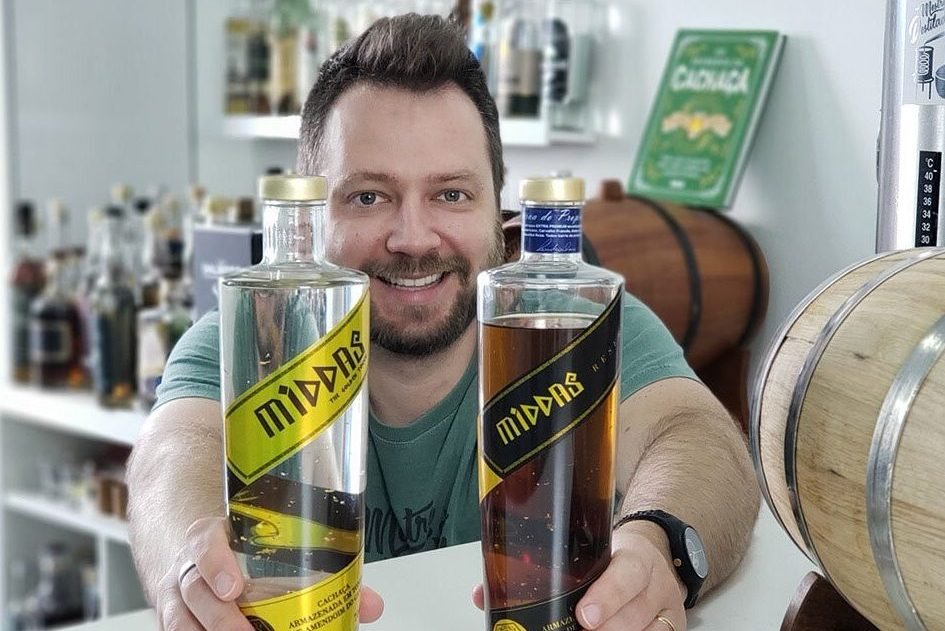 Conheça a cachaça brasileira que tem ouro e custa até 697 reais