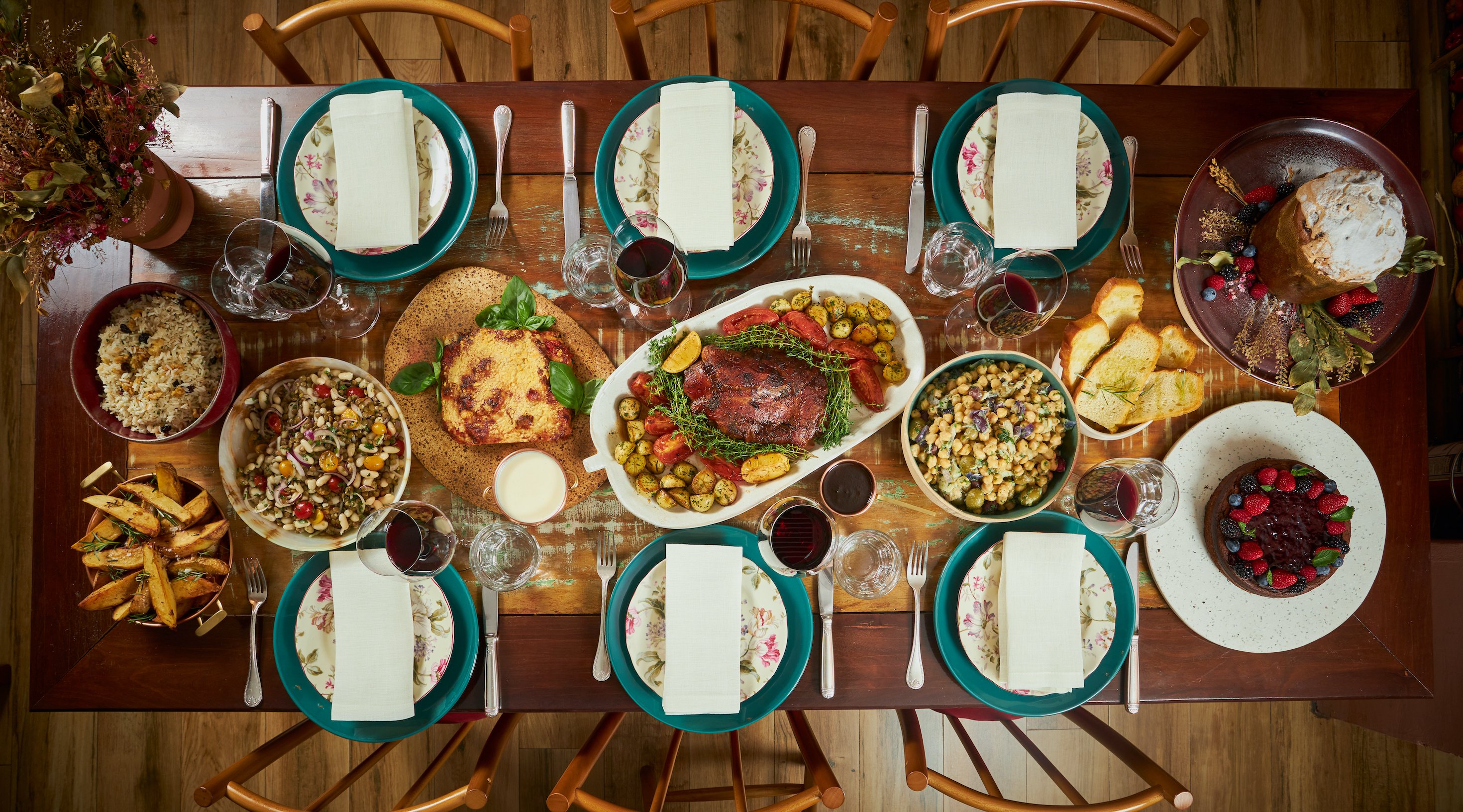 Do tradicional ao vegetariano, 15 restaurantes com encomendas de ceias de  Natal | Exame