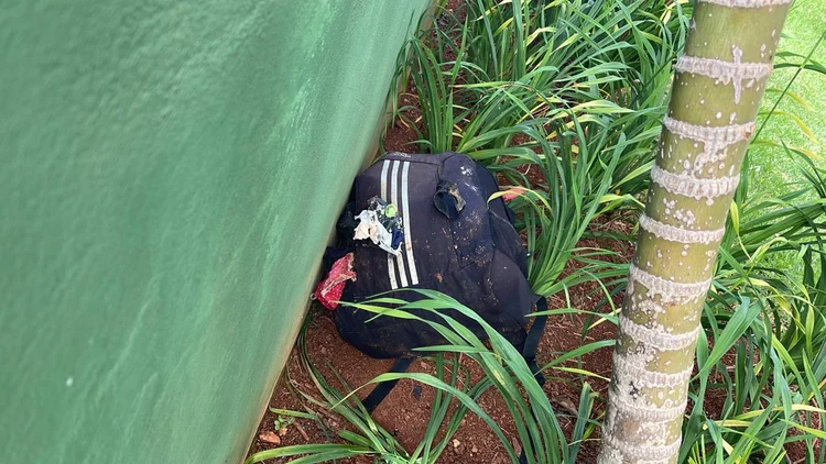 Mochila encontrada no Setor Hoteleiro Sul (Polícia Militar do Distrito Federal/Reprodução)