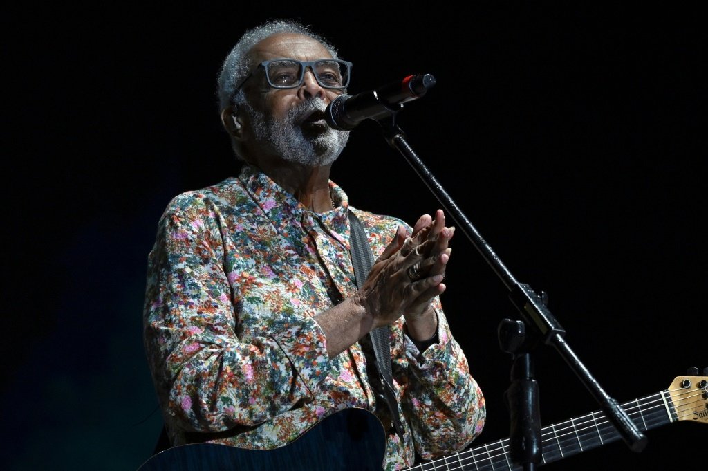 Gilberto Gil estreia ópera 'Amor Azul' em Paris