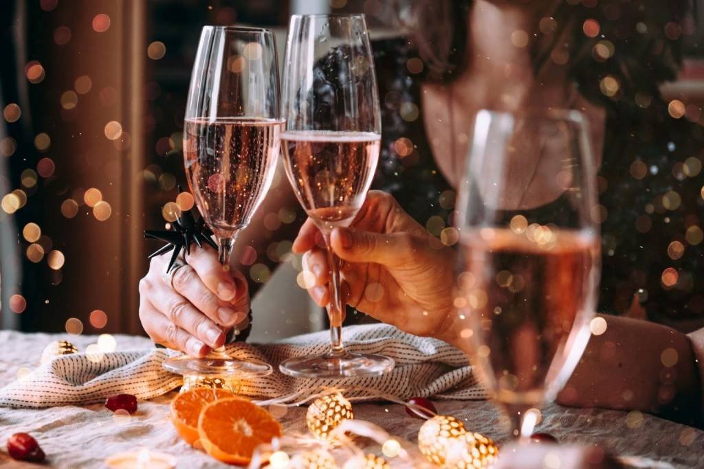 Vinho Rosé: 5 rótulos para acompanhar a ceia e o almoço de Natal