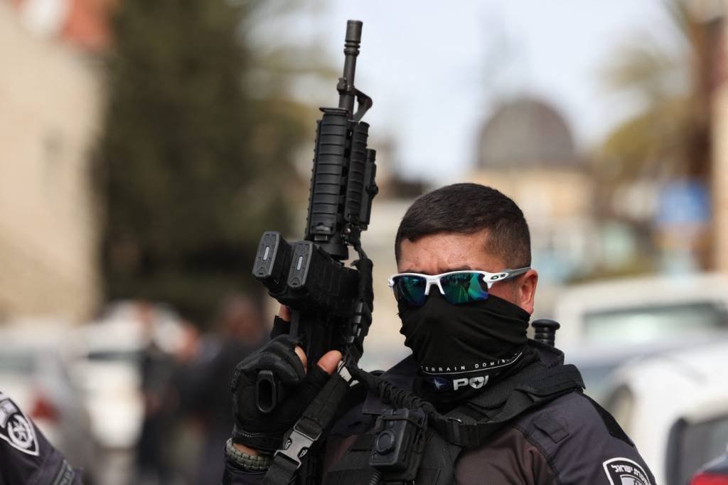 Israel tem final de semana violento, com dois ataques a tiros em Jerusalém