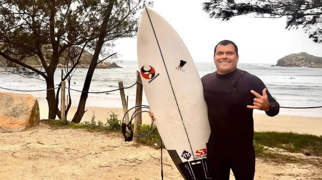 Quem é Marcio Freire, surfista brasileiro que morreu em Portugal