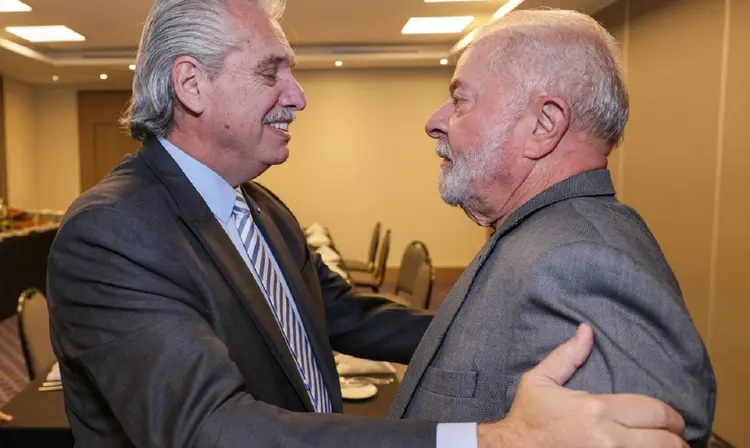 Encontro: Lula e Alberto Fernández se encontram no Planalto (Esteban Collazo/Argentine Presidency/Divulgação)