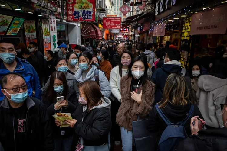 Turistas em Macau. (Eduardo Leal/Bloomberg)