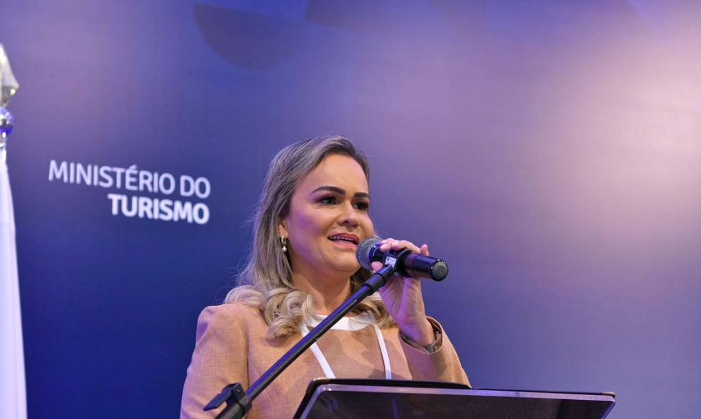 Na campanha para reeleição como deputada federal, Daniela Carneiro gastou R$ 1,092 milhão com duas gráficas (Ministério do Turismo/Divulgação)