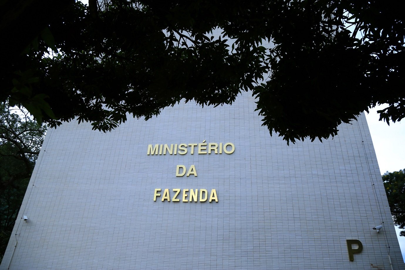 Fazenda já vê Selic maior em função de cenário externo