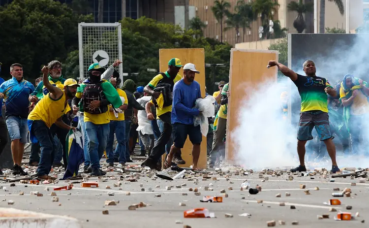 Invasão de Brasília: Os citados foram detidos pela Polícia Legislativa do Congresso no dia da ocupação (WILTON JUNIOR/ESTADÃO CONTEÚDO/Reprodução)