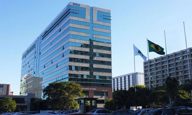 Em nota, a AGU diz que uma análise preliminar indica que a participação de servidores nos atos representa “diversas infrações disciplinares” (Weslley Mcallister/Ascom AGU/Agência Brasil)