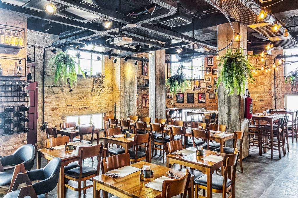 Boteco 28, restaurante no Farol Santander, completa um ano com faturamento de R$ 3,5 milhões