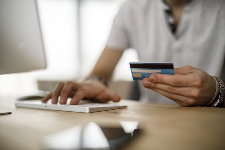 Cinco estratégias para aumentar o limite do cartão de crédito