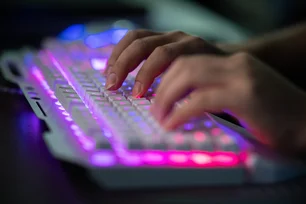 Imagem referente à matéria: Empresa de análise de dados sofre ataque hacker e expõe informações de 364 mil pessoas nos EUA