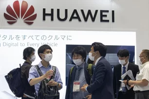 Imagem referente à notícia: Huawei cria negócio de software para carros autonomos