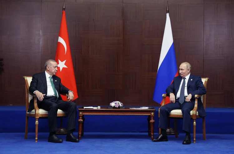 Putin e Erdogan também conversaram sobre a Guerra na Ucrânia (Vyacheslav/Getty Images)