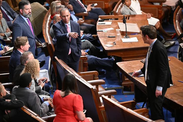 US Representative Hakeem Jeffries (D-NY) points to US Representative Matt Gaetz (R-FL) on the House Floor as voting continues for new speaker at the US Capitol in Washington, DC, on January 5, 2023. - The US House of Representatives plunged deeper into crisis Thursday as Republican favorite Kevin McCarthy failed again to win the speakership -- entrenching a three-day standoff that has paralyzed the lower chamber of Congress. (Photo by MANDEL NGAN / AFP) (Photo by MANDEL NGAN/AFP via Getty Images) (MANDEL NGAN/Getty Images)