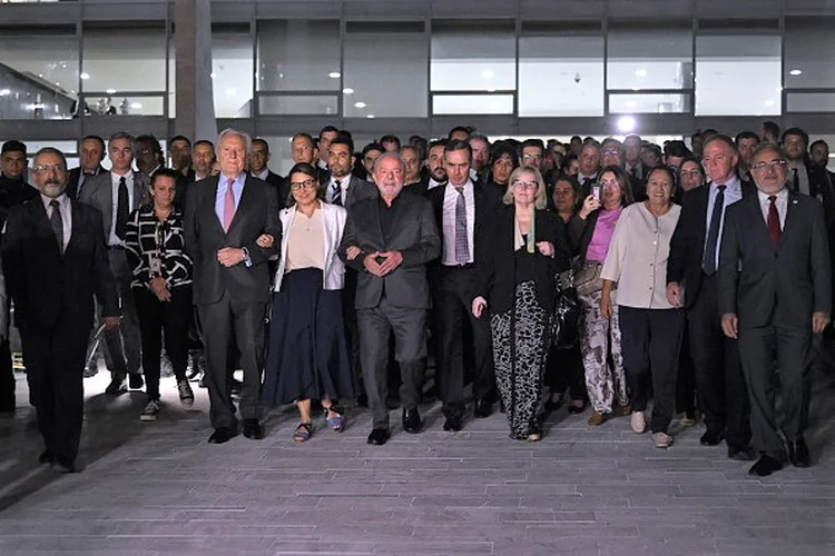 BRASILIA, BRAZIL - JAN 9 - Brazil's President President Luiz Inacio Lula da Silva walks with ministers and governors a day after thousands of supporters of far-right former President Jair Bolsonaro stormed Brazil's Congress, the Supreme Court and the presidential palace, in Brasilia, Brazil January 9, 2023. (Photo by Mateus Bonomi/Anadolu Agency via Getty Images) (Mateus Bonomi/Anadolu Agency via/Getty Images)