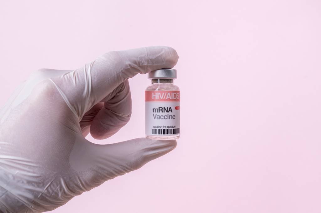 Vacina anti-HIV: dezenas de imunizantes candidatos foram testados e descartados nas últimas década (Javier Zayas Photography/Getty Images)