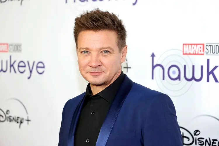 NEW YORK, NEW YORK - NOVEMBER 22: Jeremy Renner attends the Hawkeye New York Special Fan Screening at AMC Lincoln Square on November 22, 2021 in New York City. (Photo by Theo Wargo/Getty Images for Disney) (Theo Wargo/Getty Images)