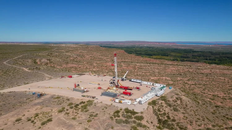 Vaca Muerta: Os conflitos ambientais na região não são novos, mas a discussão ganha força com os anúncios de expansão da exploração pelo governo argentino (Cristian Martin/Getty Images)