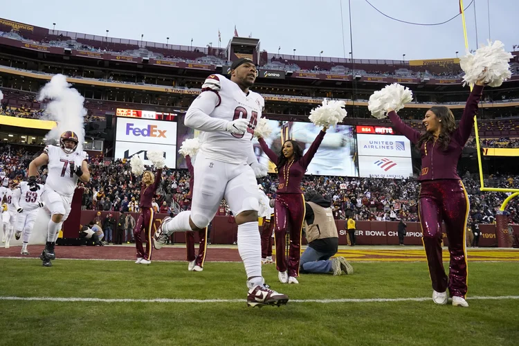 LANDOVER, MARYLAND - JANUARY 08: Daron Payne #94 of the Washington Commanders takes the field prior to the game against the Dallas Cowboys at FedExField on January 08, 2023 in Landover, Maryland. (Photo by Jess Rapfogel/Getty Images) (Jess Rapfogel/Getty Images)