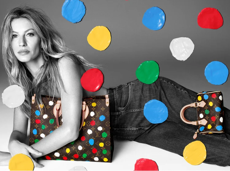 Gisele Bündchen estrela campanha da Louis Vuitton x Yayoi Kusama. (Steven Meisel/Divulgação)