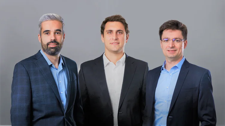 Thalles Franco (esq.), Victor Alcalay e Alexandre Miguel (RPS/Divulgação)