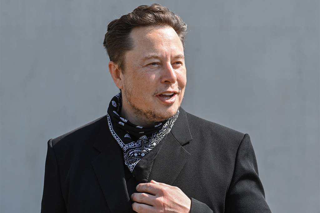 Elon Musk e outros bilionários veem fortuna cair esta semana