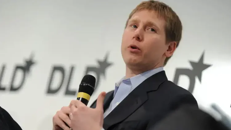 DCG, maior conglomerado do setor de criptoativos, é controlado por Barry Silbert (Reprodução/Reprodução)