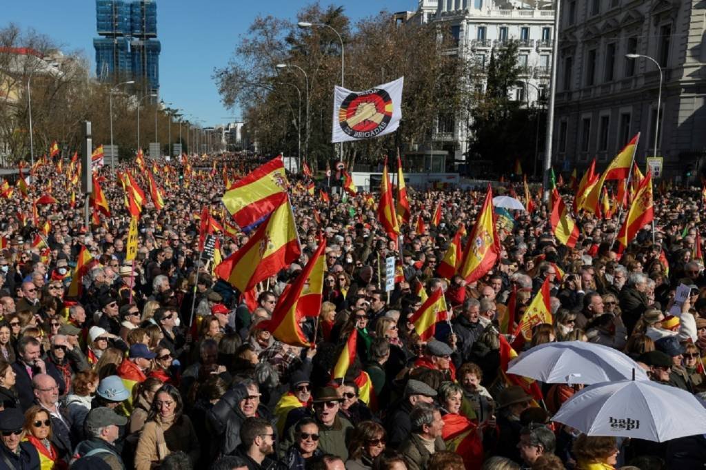 Espanha: Milhares de pessoas se manifestam em Madri (AFP/AFP)