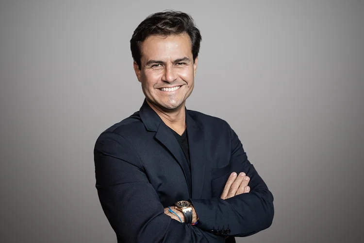 Robledo Ribeiro, head da Hostgator Brasil: "Taxa de sucesso dos lojistas que usam a plataforma DLoja Virtual era muito superior que as médias de mercado” (Divulgação/Divulgação)
