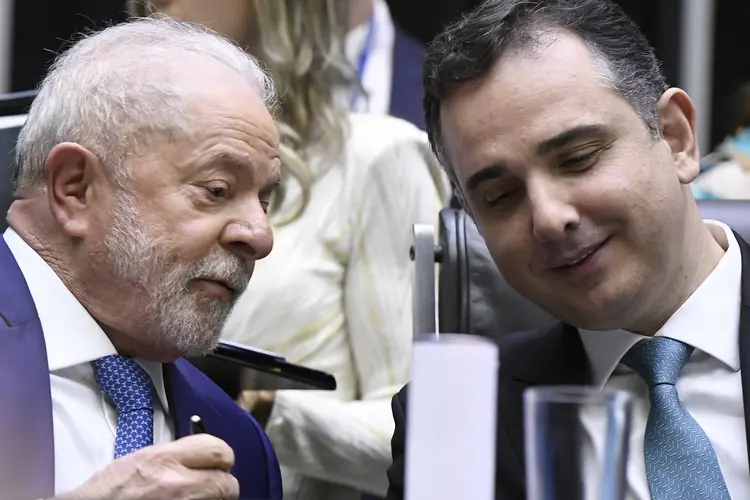 Lula e Pacheco: Pacheco tem feito acenos ao governo ao mesmo tempo que faz acenos à oposição (Jefferson Rudy/Agência Senado/Flickr)