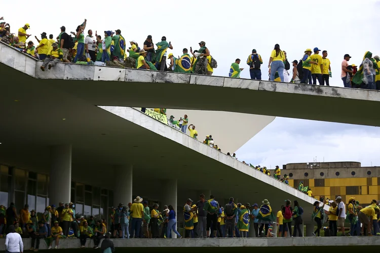 Manifestantes invadem Congresso, STF e Palácio do Planalto. (Marcelo Camargo/Agência Brasil)