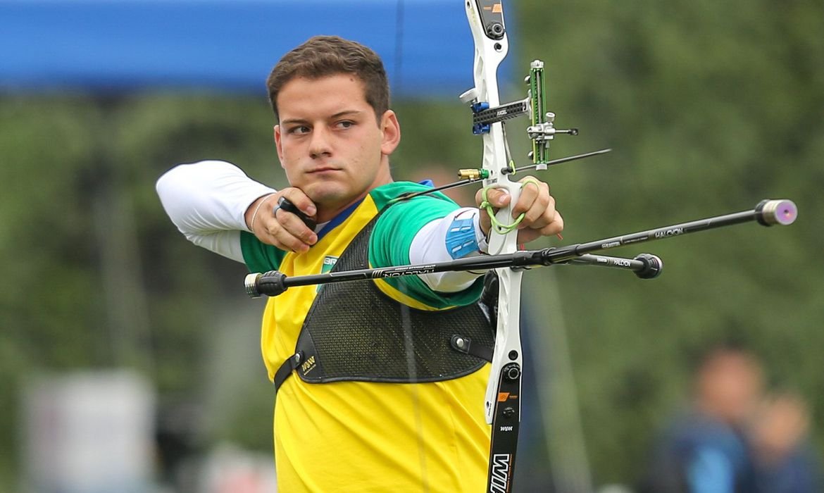 Tiro com arco: Marcus D'Almeida é eleito melhor arqueiro do mundo