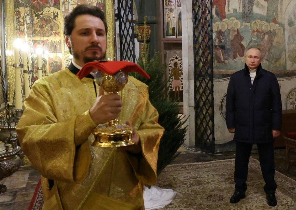 Ucranianos e russos celebraram Natal ortodoxo sem cessar os combates