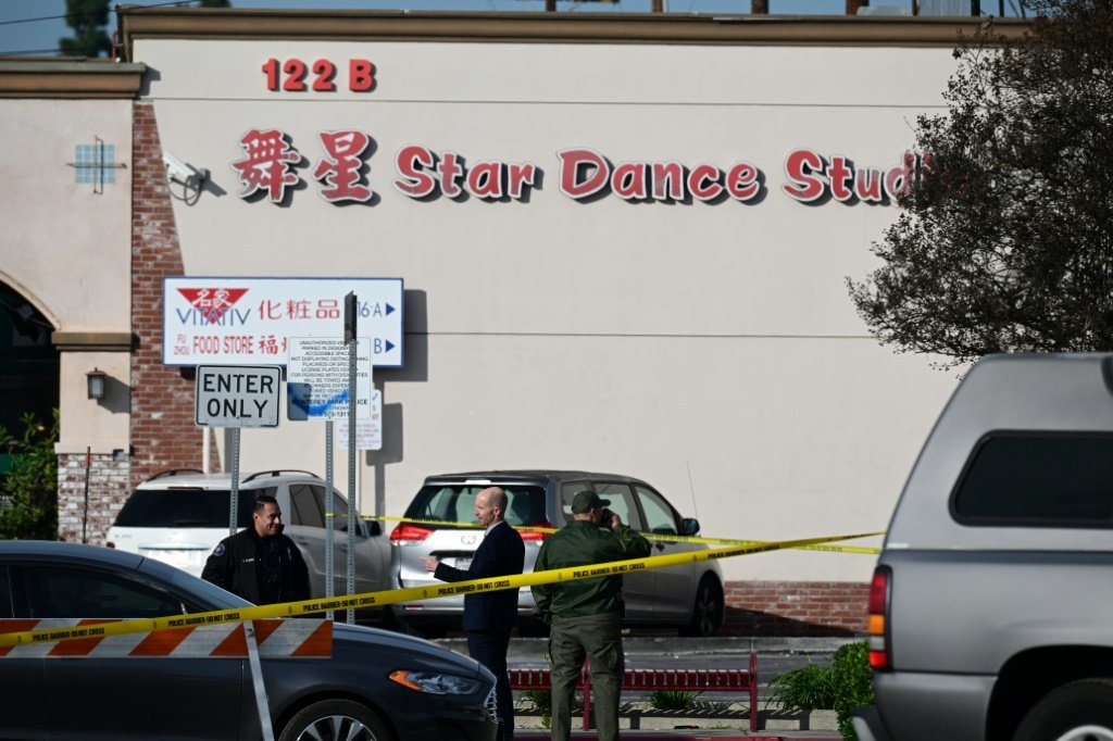 Morre o suspeito de tiroteio na Califórnia, que deixou 10 mortos