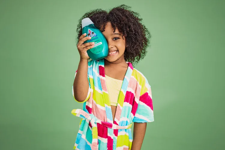 Johnson's: linha infantil para cabelos crespos tem três produtos (Johnson's/Divulgação)