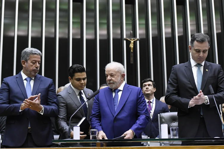 Lula na Câmara: na campanha, Lula prometeu isentar quem ganha até R$ 5 mil (Jefferson Rudy/Agência Senado)