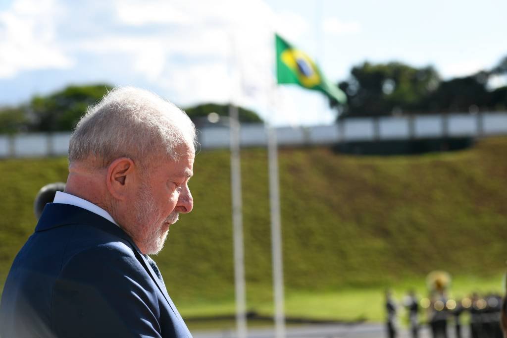 Lula: Integram a comitiva a primeira-dama Janja, o chanceler Mauro Vieira e os ministros Fernando Haddad, Marina Silva, Anielle Franco (Geraldo Magela/Agência Senado)