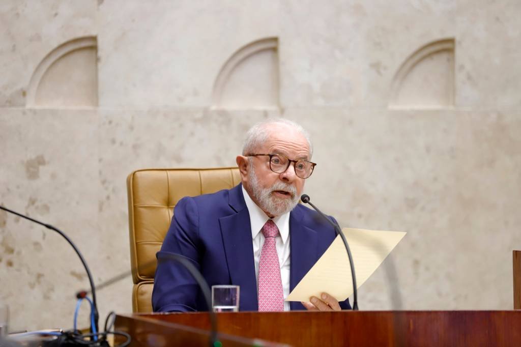 Lula: O presidente elogiou o papel do STF e do Tribunal Superior Eleitoral (TSE), citando decisões “corajosas” na pandemia, contra o combate à desinformação e em defesa das urnas eletrônicas (Rosinei Coutinho/SCO/STF/Flickr)