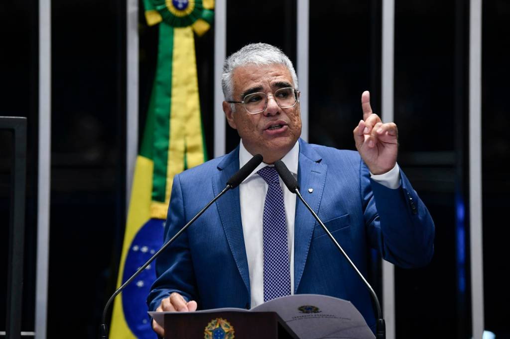 Novo anuncia filiação de Eduardo Girão, primeiro senador do partido