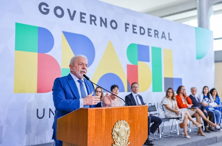 16.02.2023 - Presidente da República, Luiz Inácio Lula da Silva, durante cerimônia de anúncio dos novos valores e da expansão das bolsas CAPES, CNPq e do Programa de Bolsa Permanência (MEC). Palácio do Planalto, Brasília - DF.
Foto: Ricardo Stuckert/PR (Ricardo Stuckert/PR/Flickr)