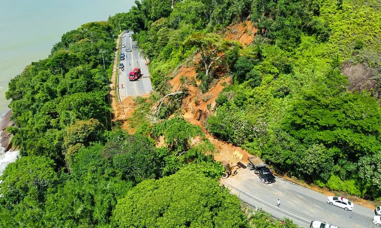 Litoral paulista: Os temporais já causaram ao menos 36 mortes (Governo do Estado de SP/Divulgação)