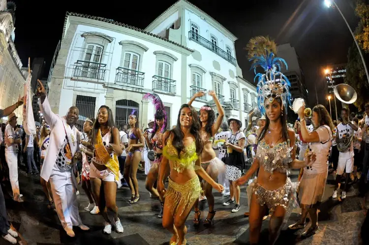 Carnaval: Carmelitas, Banda da Rua do Mercado e Embaixadores da Folia são os destaques (Riotur/Divulgação)