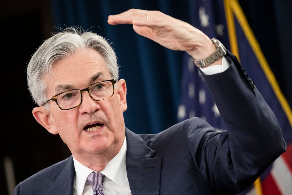 Presidente do Fed, Jerome Powell fala às 15h30 (Samuel Corum//Getty Images)